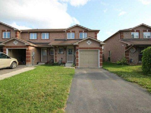 365 Dunsmore Lane, House attached with 3 bedrooms, 2 bathrooms and 2 parking in Innisfil ON | Image 2