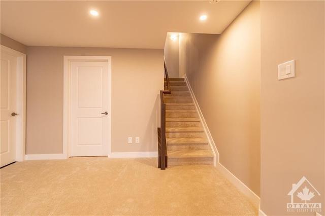 722 Twist Way, Townhouse with 3 bedrooms, 3 bathrooms and 2 parking in Ottawa ON | Image 24