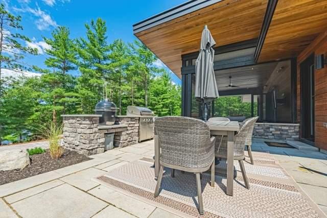 1026 Inchiquin Rd, House detached with 5 bedrooms, 5 bathrooms and 11 parking in Gravenhurst ON | Image 2