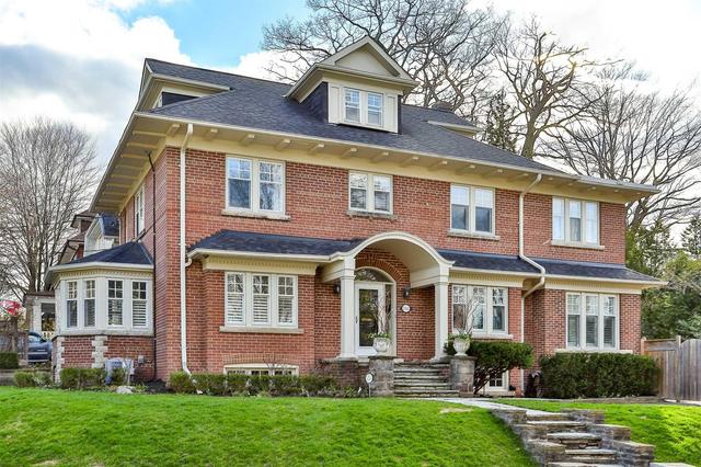 242 Rosedale Heights Dr, House detached with 5 bedrooms, 5 bathrooms and 2 parking in Toronto ON | Image 1