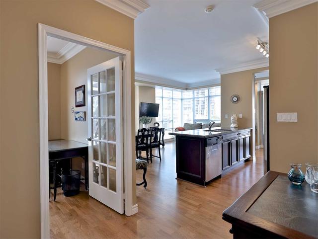 602 - 900 Mount Pleasant Rd, Condo with 2 bedrooms, 3 bathrooms and 2 parking in Toronto ON | Image 36