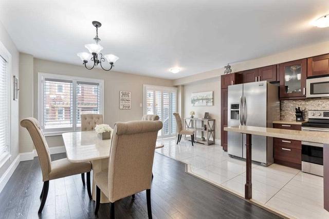 6985 Dunnview Crt, House attached with 4 bedrooms, 3 bathrooms and 5 parking in Mississauga ON | Image 25