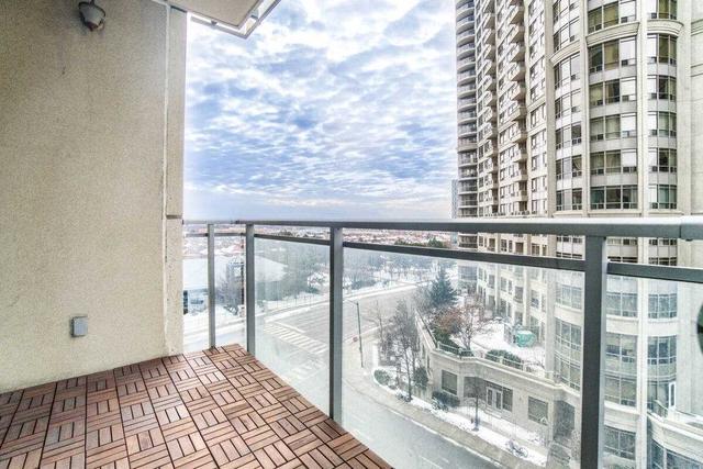 601 - 225 Webb Dr, Condo with 1 bedrooms, 2 bathrooms and 1 parking in Mississauga ON | Image 5