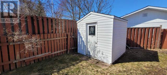 43 Frobel Dr, House semidetached with 3 bedrooms, 1 bathrooms and null parking in Elliot Lake ON | Image 20