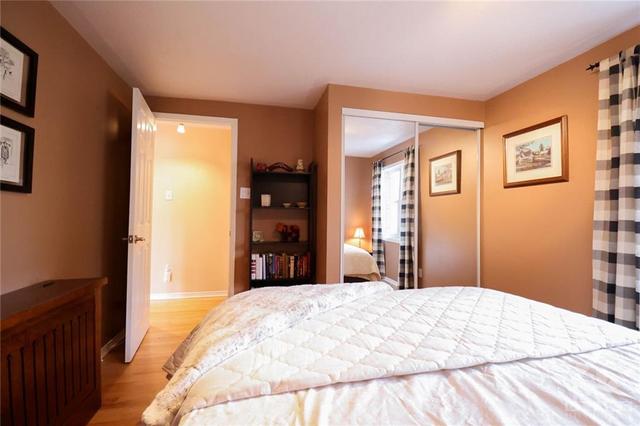 137 Huntersfield Drive, House detached with 3 bedrooms, 3 bathrooms and 3 parking in Ottawa ON | Image 19