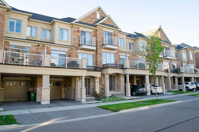 95 Thomas Fisher Dr, Townhouse with 3 bedrooms, 3 bathrooms and 2 parking in Toronto ON | Card Image