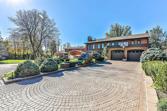 10 Forest Park Cres, House detached with 5 bedrooms, 8 bathrooms and 8 parking in Markham ON | Image 1