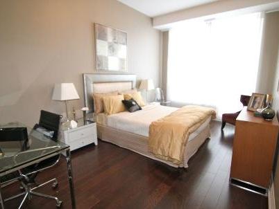 102 - 17 Ruddington Dr, Condo with 2 bedrooms, 2 bathrooms and 1 parking in Toronto ON | Image 1