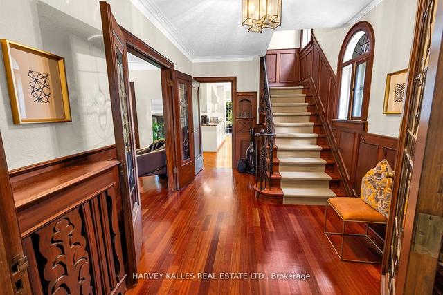 626 Lonsdale Rd, House detached with 4 bedrooms, 4 bathrooms and 2 parking in Toronto ON | Image 37