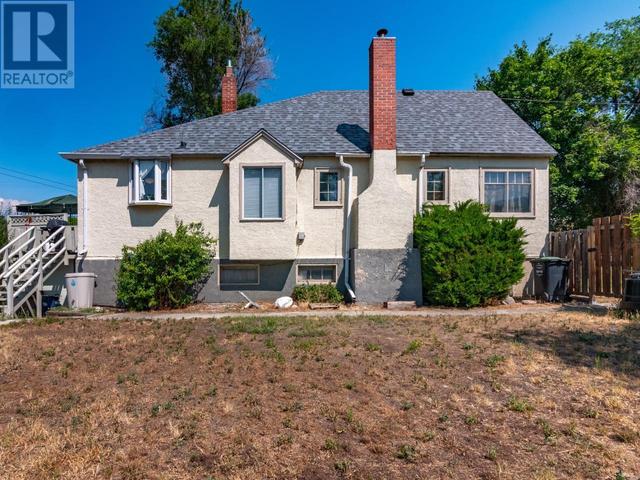 1027 Government Street, House detached with 3 bedrooms, 1 bathrooms and 2 parking in Penticton BC | Image 44