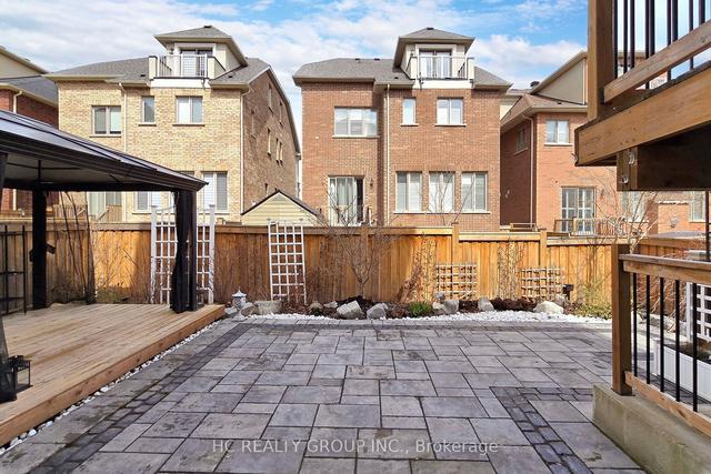89 Giardina Cres, House detached with 5 bedrooms, 6 bathrooms and 4 parking in Richmond Hill ON | Image 31