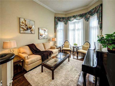 86 White Lotus Circ, House detached with 4 bedrooms, 3 bathrooms and 4 parking in Markham ON | Image 4