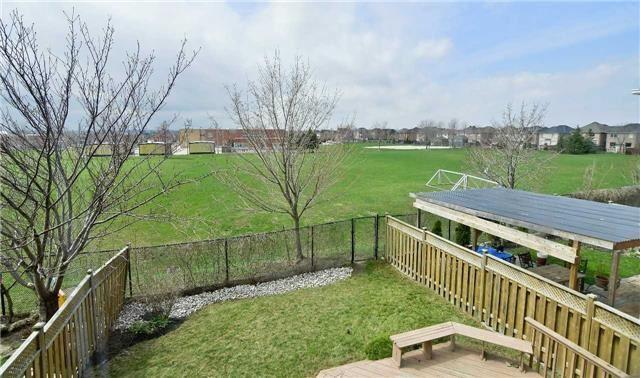 5880 Sidmouth St, House detached with 3 bedrooms, 4 bathrooms and 4 parking in Mississauga ON | Image 20