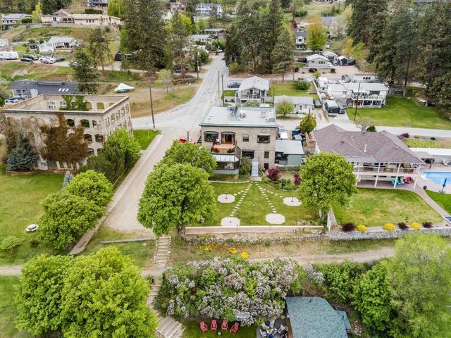 100 Alder Avenue, House detached with 3 bedrooms, 2 bathrooms and 1 parking in Okanagan Similkameen I BC | Card Image