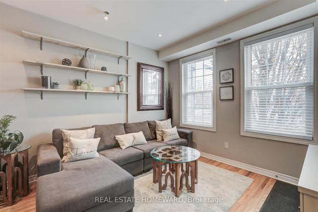 80b Coxwell Ave, Townhouse with 2 bedrooms, 2 bathrooms and 1 parking in Toronto ON | Image 14