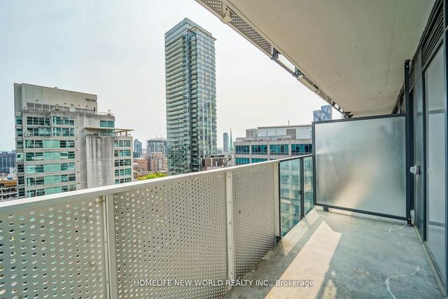 1902 - 25 Richmond St E, Condo with 1 bedrooms, 1 bathrooms and 0 parking in Toronto ON | Image 15