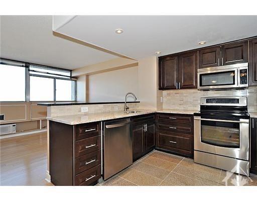 2205 - 500 Laurier Avenue W, Condo with 2 bedrooms, 2 bathrooms and 1 parking in Ottawa ON | Image 14