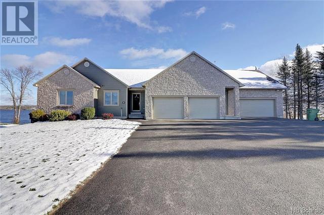 36 Sandcastle Lane, House detached with 5 bedrooms, 3 bathrooms and null parking in Kingsclear NB | Image 17
