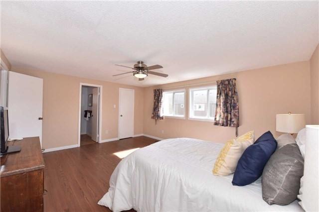 39 Nottawasaga Cres, House semidetached with 3 bedrooms, 3 bathrooms and 2 parking in Brampton ON | Image 14