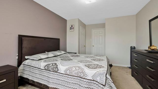 70 Tumbleweed Tr, House semidetached with 4 bedrooms, 4 bathrooms and 5 parking in Brampton ON | Image 14
