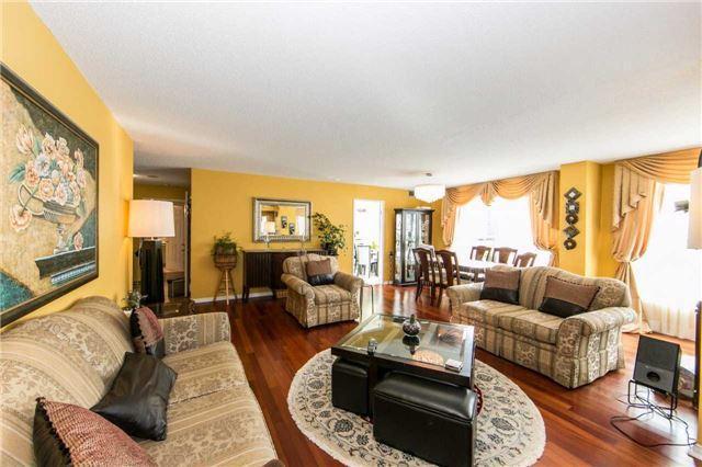 203 - 7805 Bayview Ave, Condo with 2 bedrooms, 2 bathrooms and 1 parking in Markham ON | Image 4