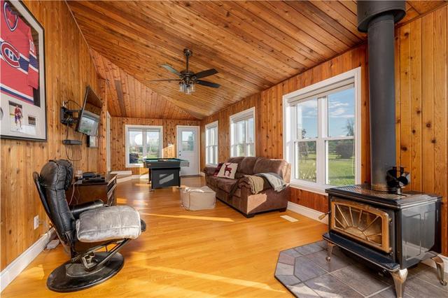 17543 Island Road, House detached with 4 bedrooms, 3 bathrooms and 10 parking in South Stormont ON | Image 14