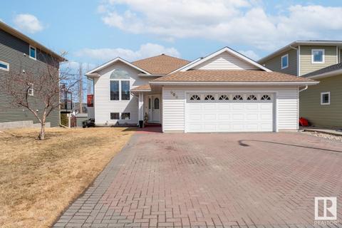 808 26 St, House detached with 6 bedrooms, 3 bathrooms and null parking in Cold Lake AB | Card Image