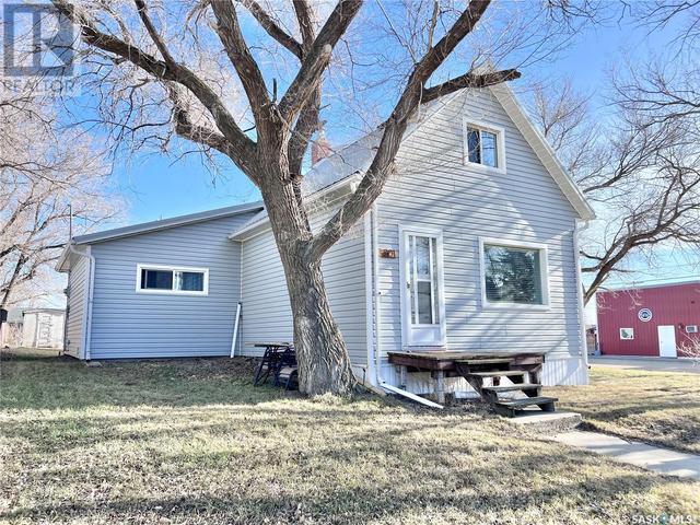 201 Main Street, House detached with 3 bedrooms, 1 bathrooms and null parking in Macrorie SK | Image 24