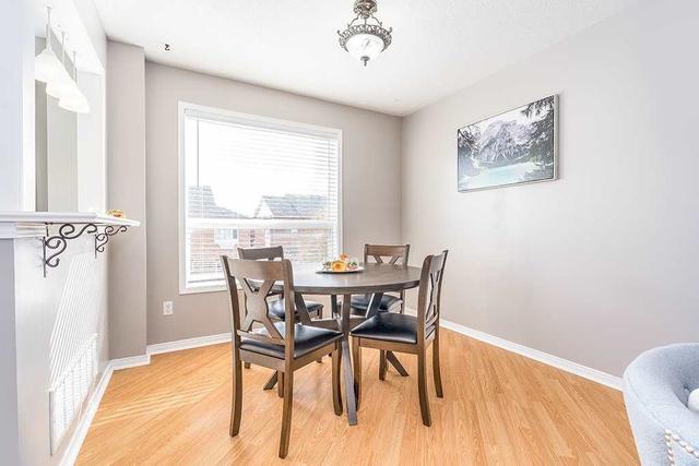41 Gadwall Ave, House attached with 3 bedrooms, 3 bathrooms and 3 parking in Barrie ON | Image 18