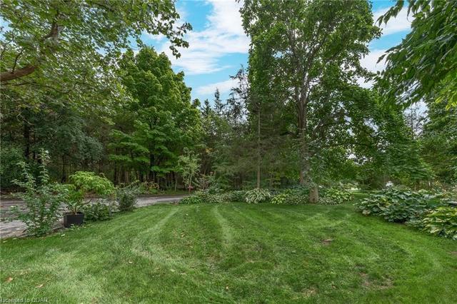 329 County Road 7, House detached with 4 bedrooms, 3 bathrooms and 5 parking in Prince Edward County ON | Image 48