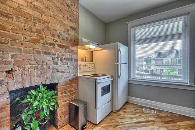 12 Norton Ave, House semidetached with 2 bedrooms, 2 bathrooms and 0 parking in Toronto ON | Image 20