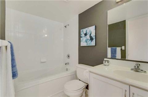 1202 - 18 Kenaston Gdns, Condo with 2 bedrooms, 2 bathrooms and 1 parking in Toronto ON | Image 9