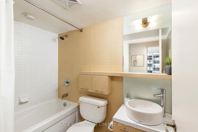 1308 - 25 Carlton St, Condo with 1 bedrooms, 1 bathrooms and 0 parking in Toronto ON | Image 22