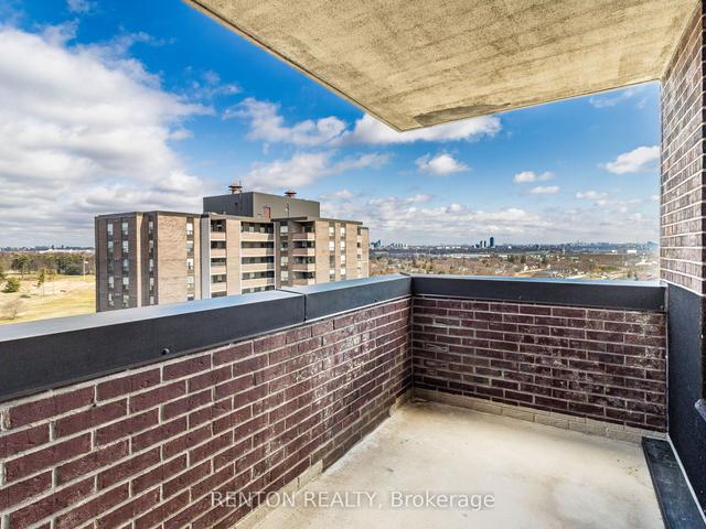 2001 - 1515 Lakeshore Rd E, Condo with 3 bedrooms, 2 bathrooms and 2 parking in Mississauga ON | Image 14