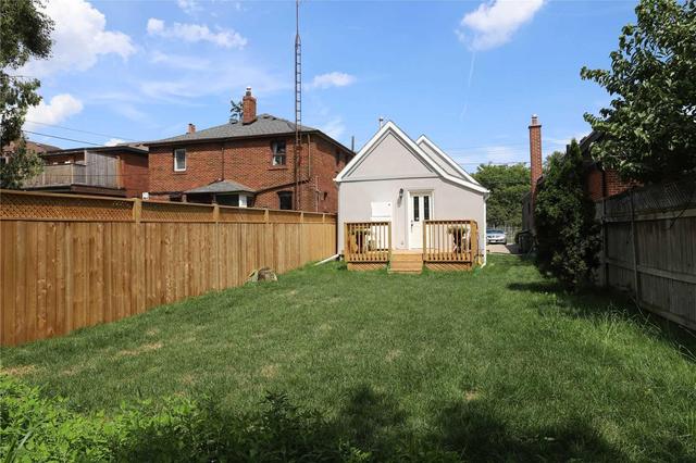 532 Jane St, House detached with 2 bedrooms, 2 bathrooms and 3 parking in Toronto ON | Image 18