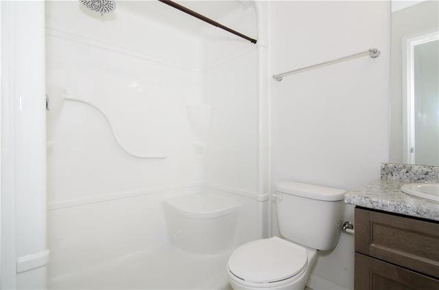 6 Could Lane, House attached with 3 bedrooms, 2 bathrooms and 1 parking in Hamilton ON | Image 14