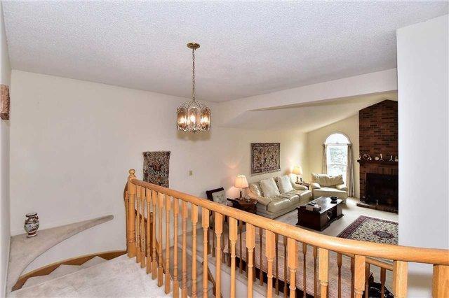 94 Pinewood Dr, House detached with 3 bedrooms, 4 bathrooms and 2 parking in Vaughan ON | Image 11