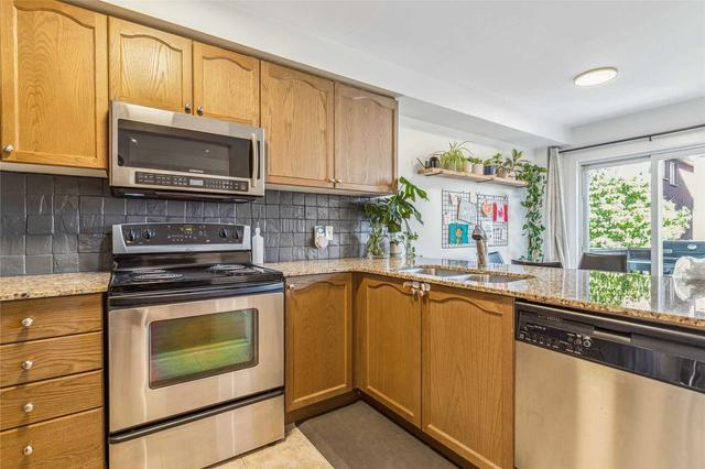 68 - 2280 Baronwood Dr, House attached with 3 bedrooms, 3 bathrooms and 2 parking in Oakville ON | Image 5