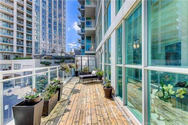 205 - 2067 Lake Shore Blvd W, Condo with 2 bedrooms, 2 bathrooms and 2 parking in Toronto ON | Image 10