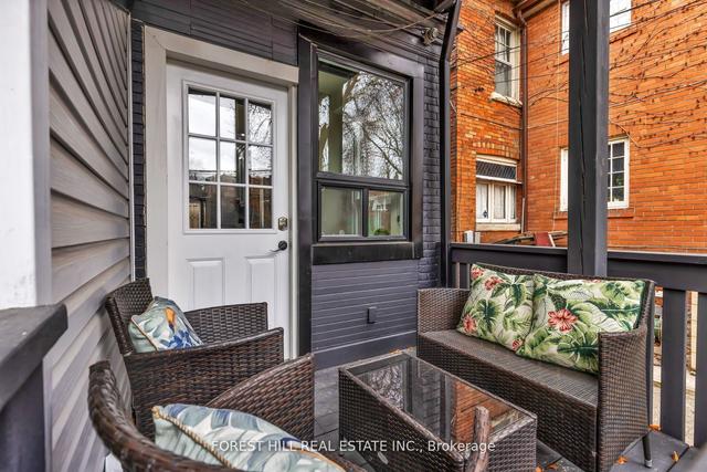 169 Walmer Rd, House detached with 3 bedrooms, 4 bathrooms and 2 parking in Toronto ON | Image 6