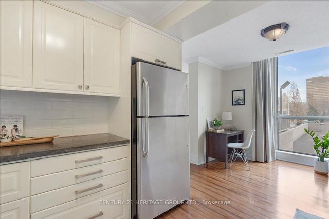 102 - 67 Caroline St S, Condo with 2 bedrooms, 1 bathrooms and 1 parking in Hamilton ON | Image 7
