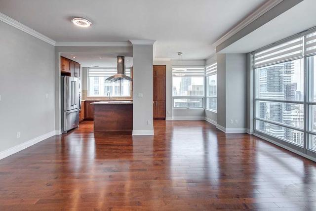 4202 - 761 Bay St, Condo with 2 bedrooms, 3 bathrooms and 2 parking in Toronto ON | Image 34