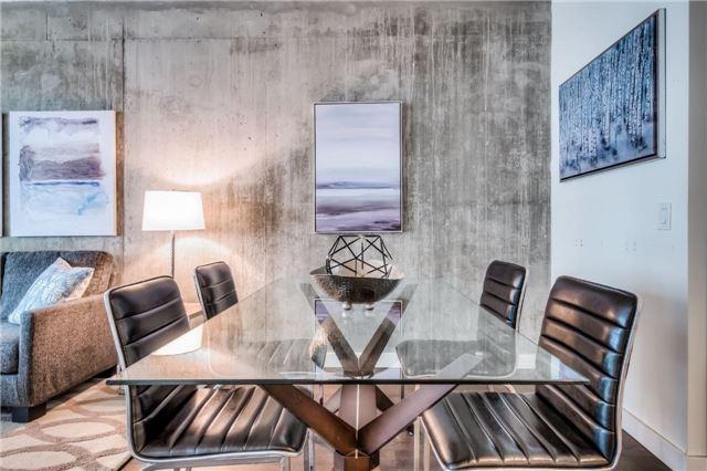 717 - 111 Bathurst St, Condo with 2 bedrooms, 1 bathrooms and null parking in Toronto ON | Image 6