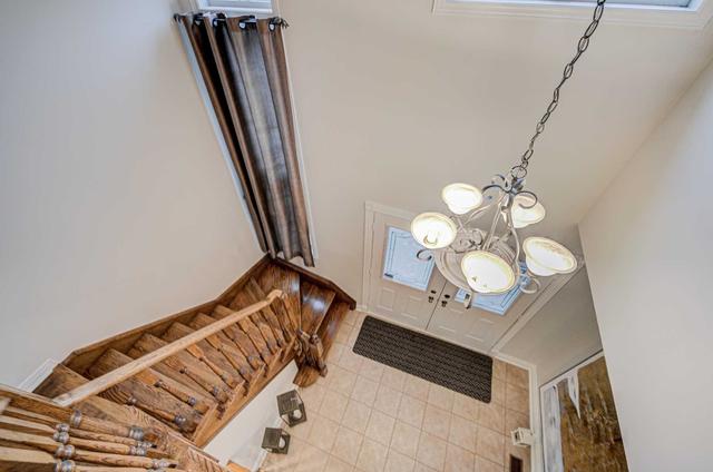 3243 Ridgeleigh Hts, House attached with 3 bedrooms, 4 bathrooms and 3 parking in Mississauga ON | Image 25