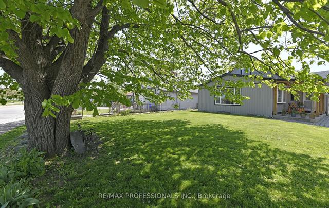 2160 Brampton St, House detached with 3 bedrooms, 1 bathrooms and 7 parking in Hamilton ON | Image 21