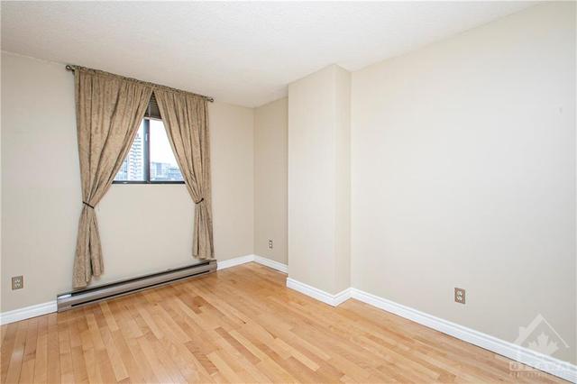 1001 - 154 Nelson Street, Condo with 2 bedrooms, 2 bathrooms and 1 parking in Ottawa ON | Image 10