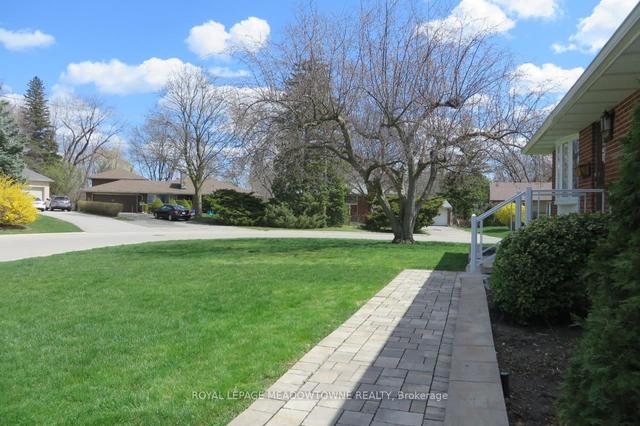 20 Suburban Dr, House detached with 3 bedrooms, 2 bathrooms and 6 parking in Mississauga ON | Image 13