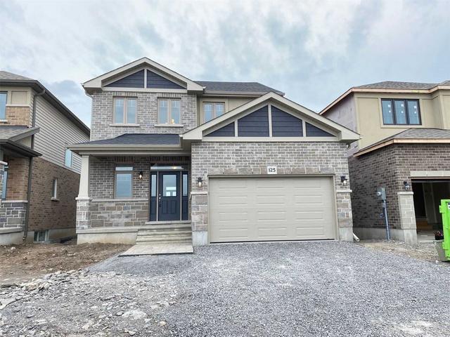 125 Essex Dr, House detached with 3 bedrooms, 3 bathrooms and 4 parking in Belleville ON | Image 1