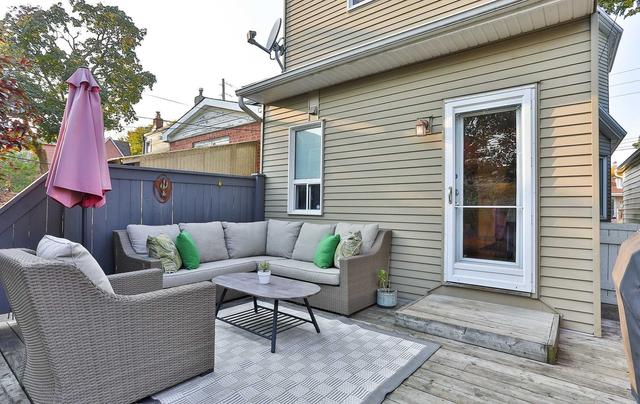 133 Hanson St, House detached with 2 bedrooms, 3 bathrooms and 0 parking in Toronto ON | Image 21