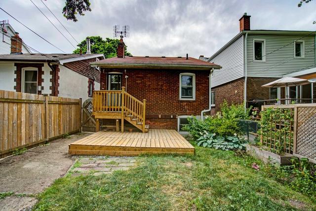 9 Costain Ave, House detached with 2 bedrooms, 2 bathrooms and 1 parking in Toronto ON | Image 21